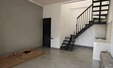 RUMAH MODERN DI PARK VIEW RESIDENCE KEDIRI, LT 51M²