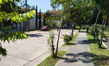 CASA NUEVA EN ARRENDAMIENTO CON 3 REC Y 3WC A UNA CUADRA DE PARQUE DENTRO DE LA  CIUDAD GANALA !!