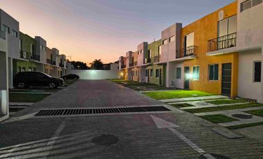 CASA NUEVA EN ARRENDAMIENTO CON 3 REC Y 3WC A UNA CUADRA DE PARQUE DENTRO DE LA  CIUDAD GANALA !!