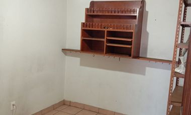 MP CASA EN RENTA SOBRE ALFERDO DEL MAZO TOLUCA ,preferentemente para oficinas