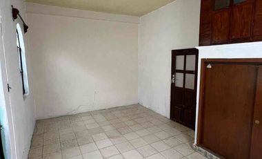 Gran oportunidad de inversión para remodelar casa en Centro de San Miguel de Allende, calle atascadero y Aparicio.
