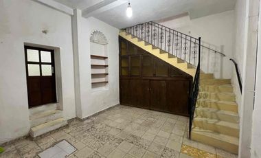 Gran oportunidad de inversión para remodelar casa en Centro de San Miguel de Allende, calle atascadero y Aparicio.