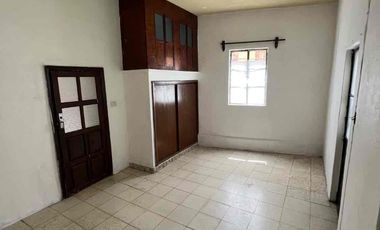 Gran oportunidad de inversión para remodelar casa en Centro de San Miguel de Allende, calle atascadero y Aparicio.