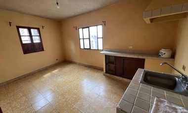 Gran oportunidad de inversión para remodelar casa en Centro de San Miguel de Allende, calle atascadero y Aparicio.