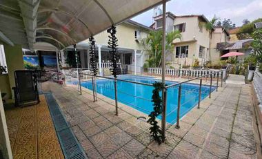 Casa comercial el Poblado, las palmas