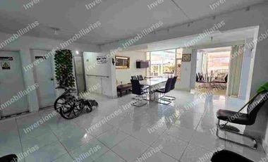 EXCLUSIVA CASA COMERCIAL!!