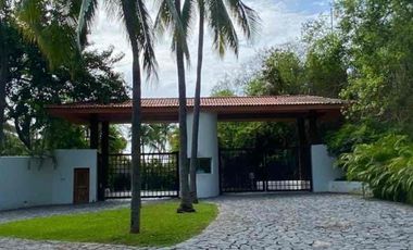 Hermosa Villa