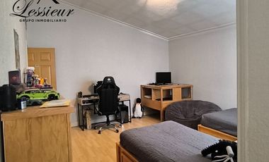 CASA EN ESQUINA CON ALBERCA 🏡✨ FRACC. PRIVADO | AMUEBLADA | FRENTE A PARQUE