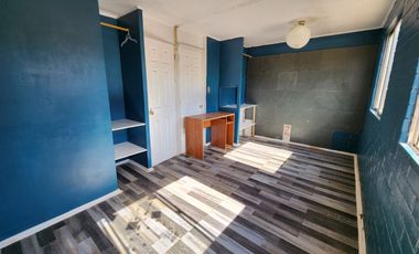 Se vende acogedora casa en Loteo Jardines de Machali, Machali