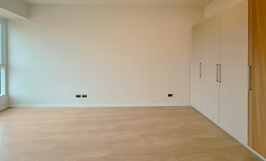 FOR SALE/LEASE: Shang Residences at Wack Wack, Mandaluyong – 2-Bedroom Condo with Parking
