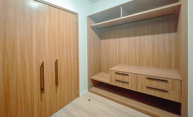 FOR SALE/LEASE: Shang Residences at Wack Wack, Mandaluyong – 2-Bedroom Condo with Parking
