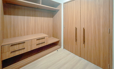 FOR SALE/LEASE: Shang Residences at Wack Wack, Mandaluyong – 2-Bedroom Condo with Parking