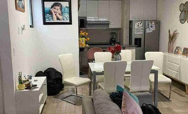 vendo h casa como nueva en Colonia Atlanta a un lado de urbi balboa.