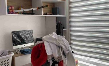 vendo h casa como nueva en Colonia Atlanta a un lado de urbi balboa.