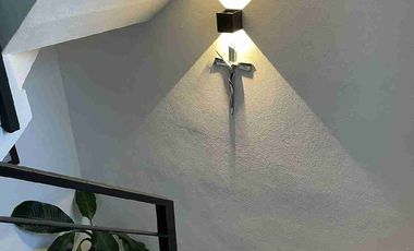 vendo h casa como nueva en Colonia Atlanta a un lado de urbi balboa.