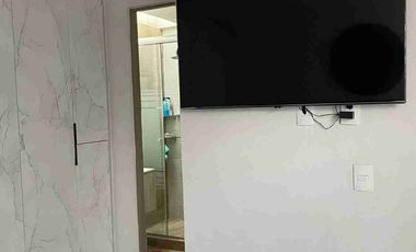 vendo h casa como nueva en Colonia Atlanta a un lado de urbi balboa.