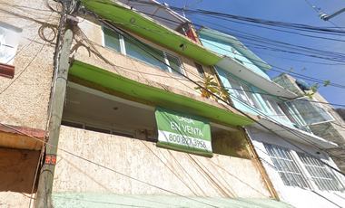 CASA EN VENTA EN ALVARO OBREGON CALLE 4 LOMA PUERTA GRANDE!!