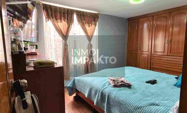 Casa Rentera Esquinera en Venta La Magdalena Sur de Quito