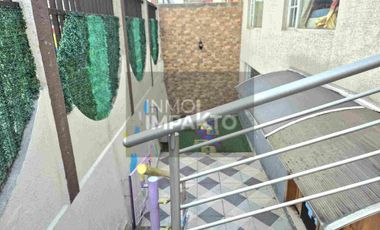 Casa Rentera Esquinera en Venta La Magdalena Sur de Quito