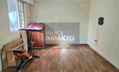 Casa Rentera Esquinera en Venta La Magdalena Sur de Quito