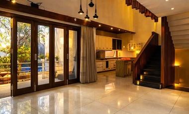 FOR SALE 6 BEDROOM FULLY FURNISHED VILLA – DENPASAR