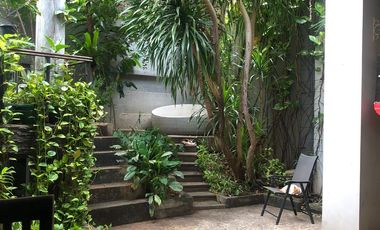 Modern house for rent in a strategic location in Matraman, near Rawamangun, Jatinegara & Rawasari