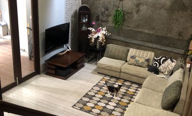 Modern house for rent in a strategic location in Matraman, near Rawamangun, Jatinegara & Rawasari