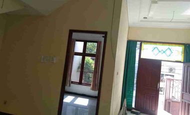 Jual & Sewa Rumah Simpang Darmo Permai Selatan