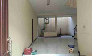 Jual & Sewa Rumah Simpang Darmo Permai Selatan