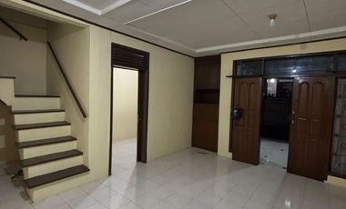 TURUN HARGA !! Dijual rumah Riung Bandung Cipamokolan kota bandung