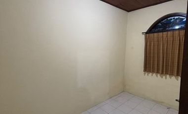 TURUN HARGA !! Dijual rumah Riung Bandung Cipamokolan kota bandung