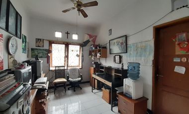 Dijual Rumah Nyaman Siap Huni Minimalis Lokasi di Setraduta Bandung