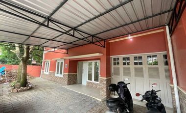 Disewakan Rumah Luas & Akses Mudah ke Kota Jogja & Fasilitas Lengkap, Ngestiharjo, Bantul