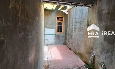 DIJUAL RUMAH DI NGORESAN JEBRES SURAKARTA