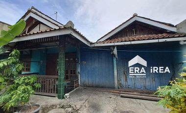 DIJUAL RUMAH DI NGORESAN JEBRES SURAKARTA