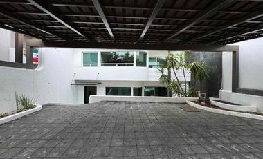 CASA EN RENTA EN LOMAS DE LAS AMÉRICAS