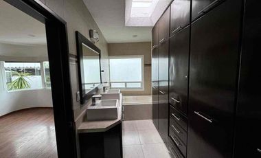 CASA EN RENTA EN LOMAS DE LAS AMÉRICAS