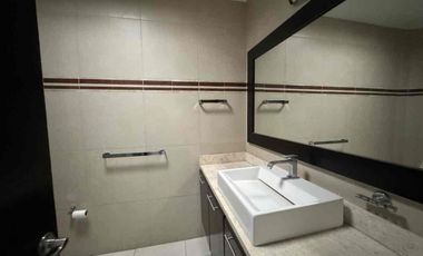 CASA EN RENTA EN LOMAS DE LAS AMÉRICAS