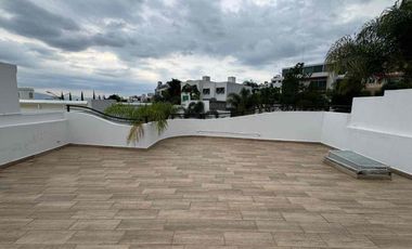 CASA EN RENTA EN LOMAS DE LAS AMÉRICAS