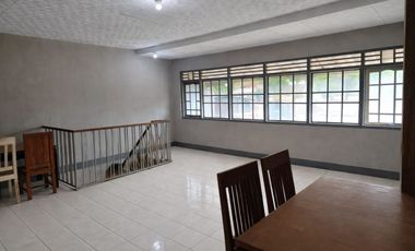 RUMAH BAGUS LUAS 2 LANTAI DEKAT TOL, UNIVESITAS TELKOM DI BUAH BATU BANDUNG