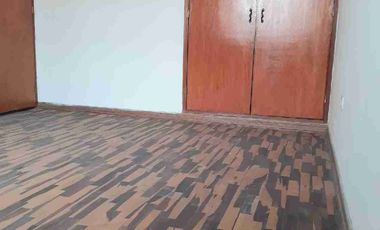 SE VENDE DEPARTAMENTO DE 3 DORMITORIOS EN 2do PISO