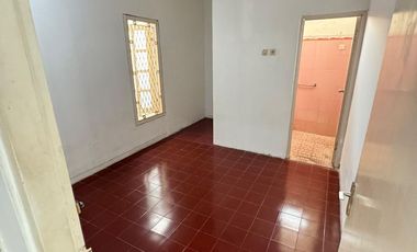 RUMAH DUA LANTAI TENGAH KOTA JOGJA COCOK UNTUK KELUARGA BESAR