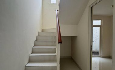 Dijual Rumah Grand Pakuwon Harga Terbaik Bawah Pasaran Dekat Sekolah Favorit