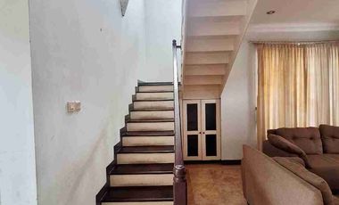 RUMAH HOMEY PRIVATE POOL DEKAT ANTASARI & KEMANG