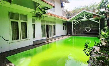 RUMAH HOMEY PRIVATE POOL DEKAT ANTASARI & KEMANG