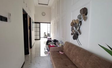 Dijual cepat rumah belakang SD internasional klipang Semarang timur