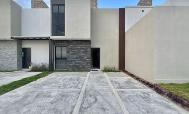 SE VENDE CASA EN CIUDAD NATURA VILLA DE ALVAREZ COLIMA  CERCA DE HOSPITAL IMSS