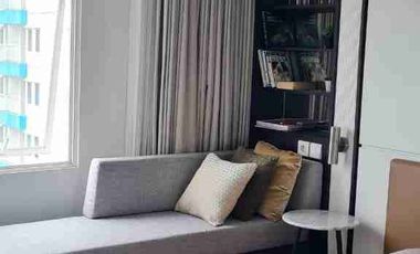 Dijual Cepat Full Furnished  Apartemen Puncak CBD Surabaya