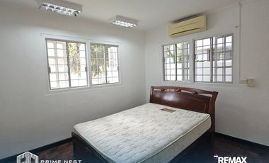 FOR RENT - 5BR UNIT IN HOUSE IN VALLE VERDE 1 PASIG CITY