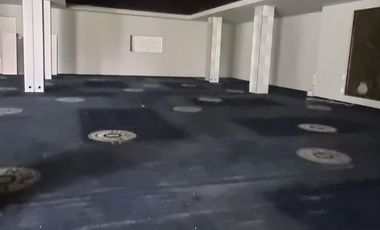 Dijual / Disewakan - Ex Showroom Depan Boulevard Serpong Raya Tangerang